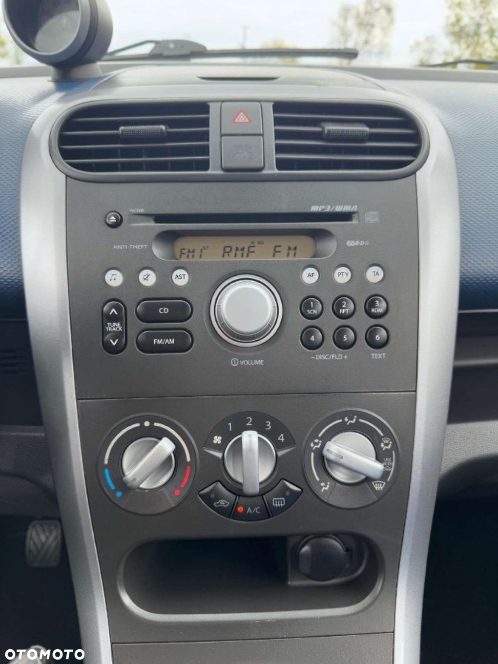 Opel Agila - 28