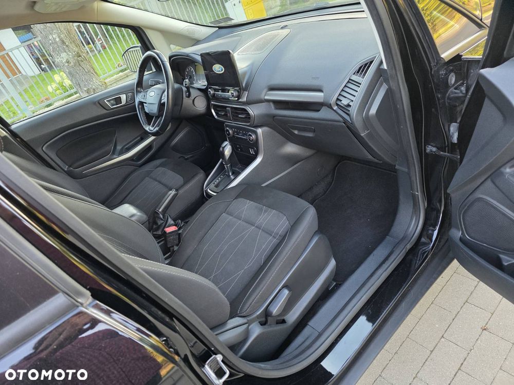 Ford EcoSport - 12