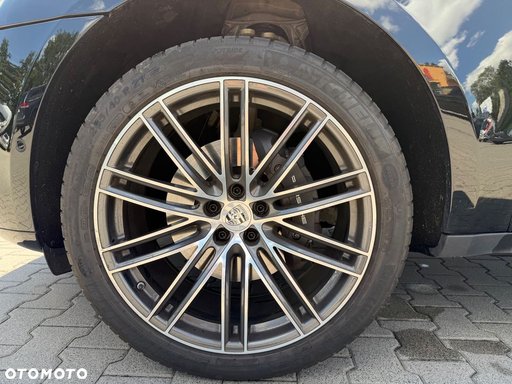 Porsche Macan Standard - 23
