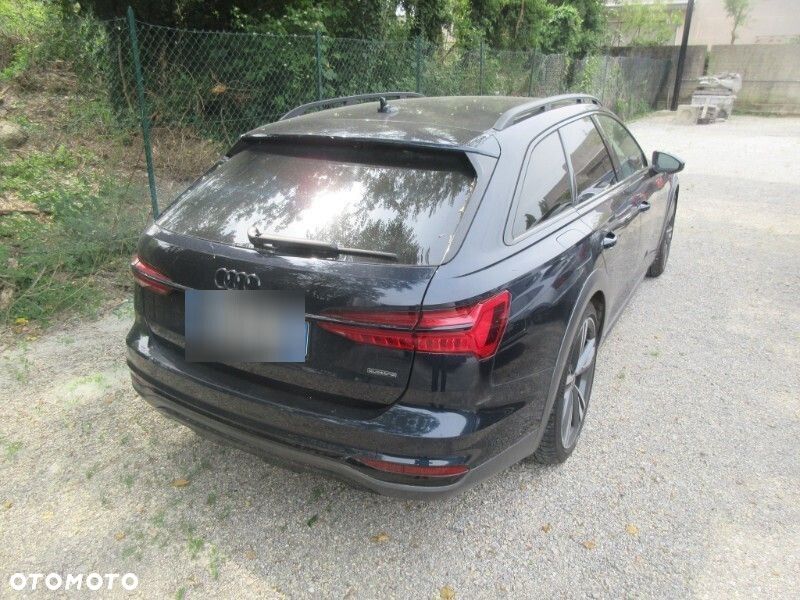 Audi A6 Allroad - 13