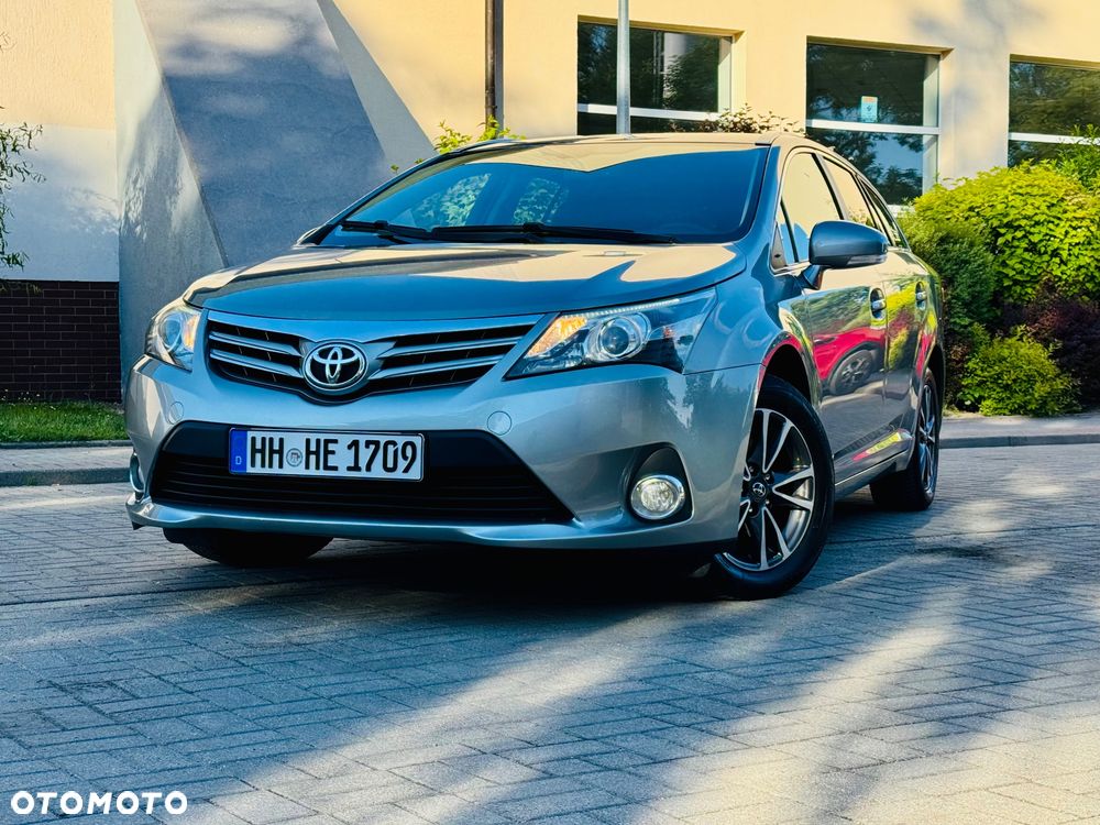 Toyota Avensis 1.8 Premium MS - 2