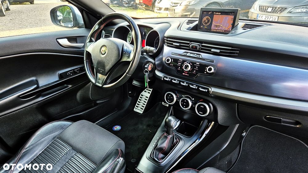 Alfa Romeo Giulietta 1.4 TB MultiAir Exclusive TCT - 36