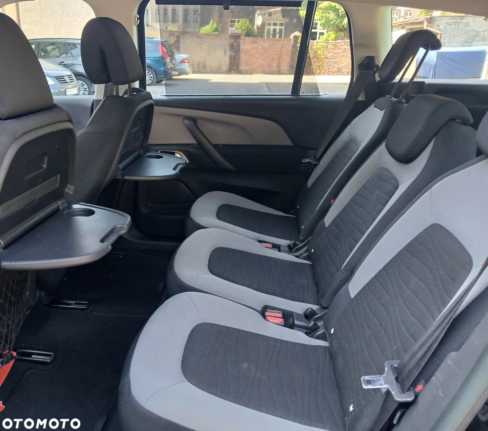 Citroën C4 Grand Picasso e-HDi 115 Attraction - 12