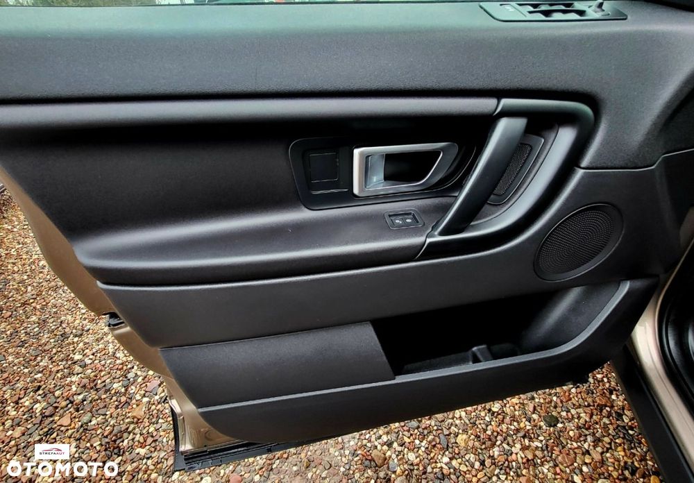 Land Rover Discovery Sport - 34