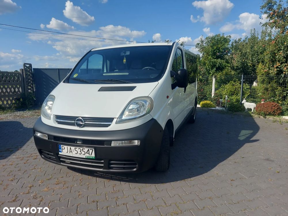 Opel Vivaro - 18