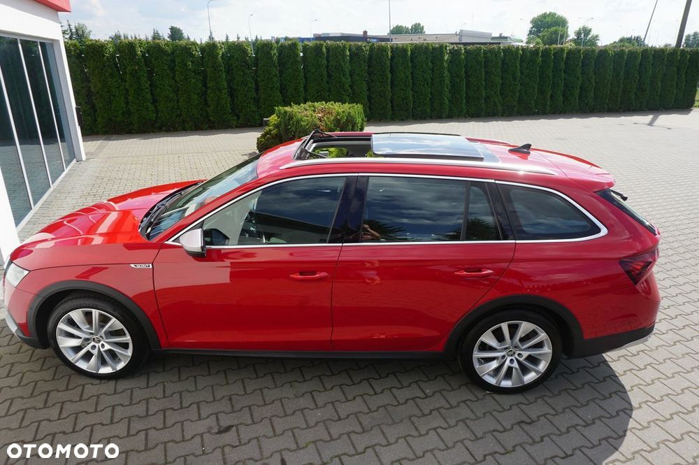 Skoda Octavia 2.0 TDI DSG 4x4 Scout First Edition - 38