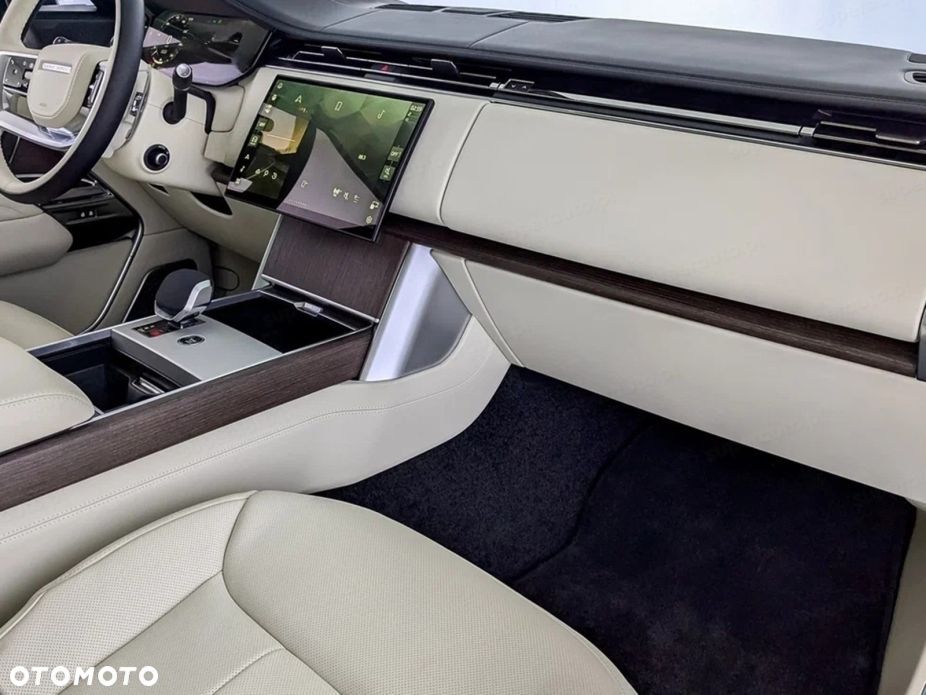 Land Rover Range Rover - 15