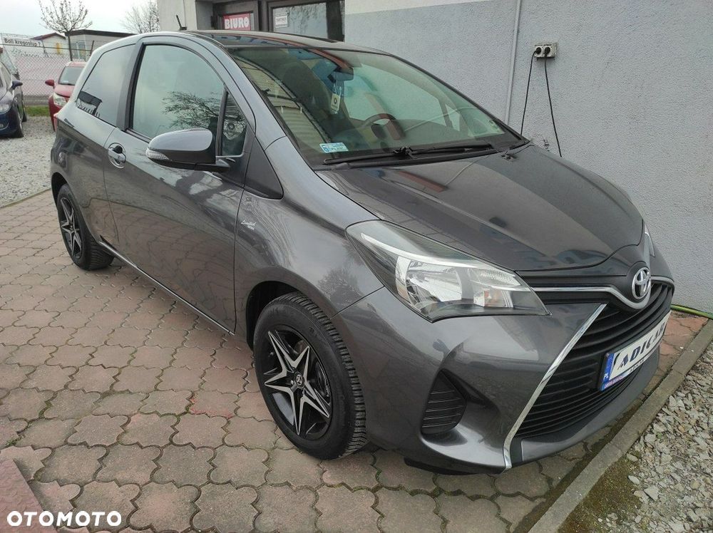 Toyota Yaris - 8