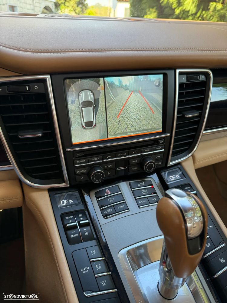 Porsche Panamera S E-Hybrid - 12