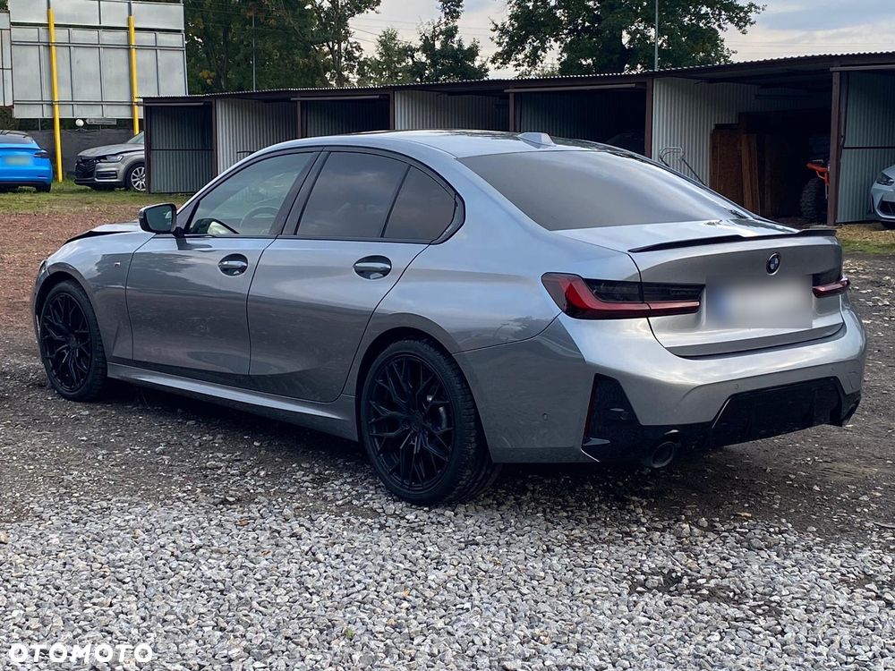 BMW Seria 3 330d xDrive mHEV M Sport - 1