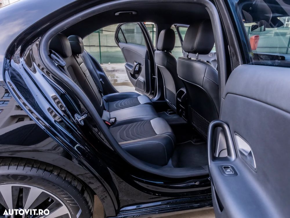 Mercedes-Benz A 180 7G-DCT - 6