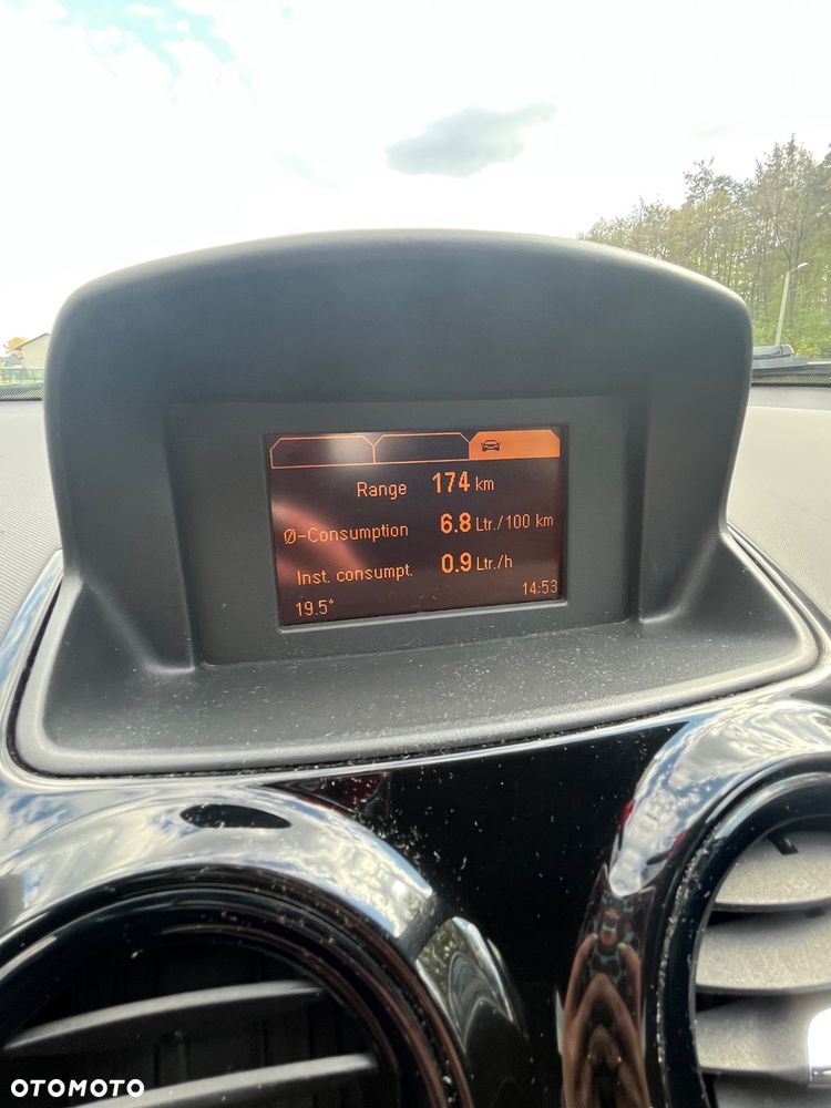 Opel Corsa 1.4 16V Enjoy - 15