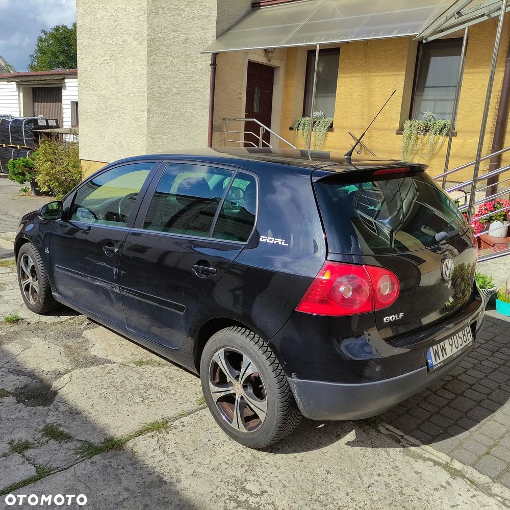 Volkswagen Golf 1.6 Trendline - 3