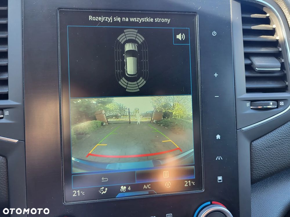 Renault Megane ENERGY TCe 205 EDC GT - 28