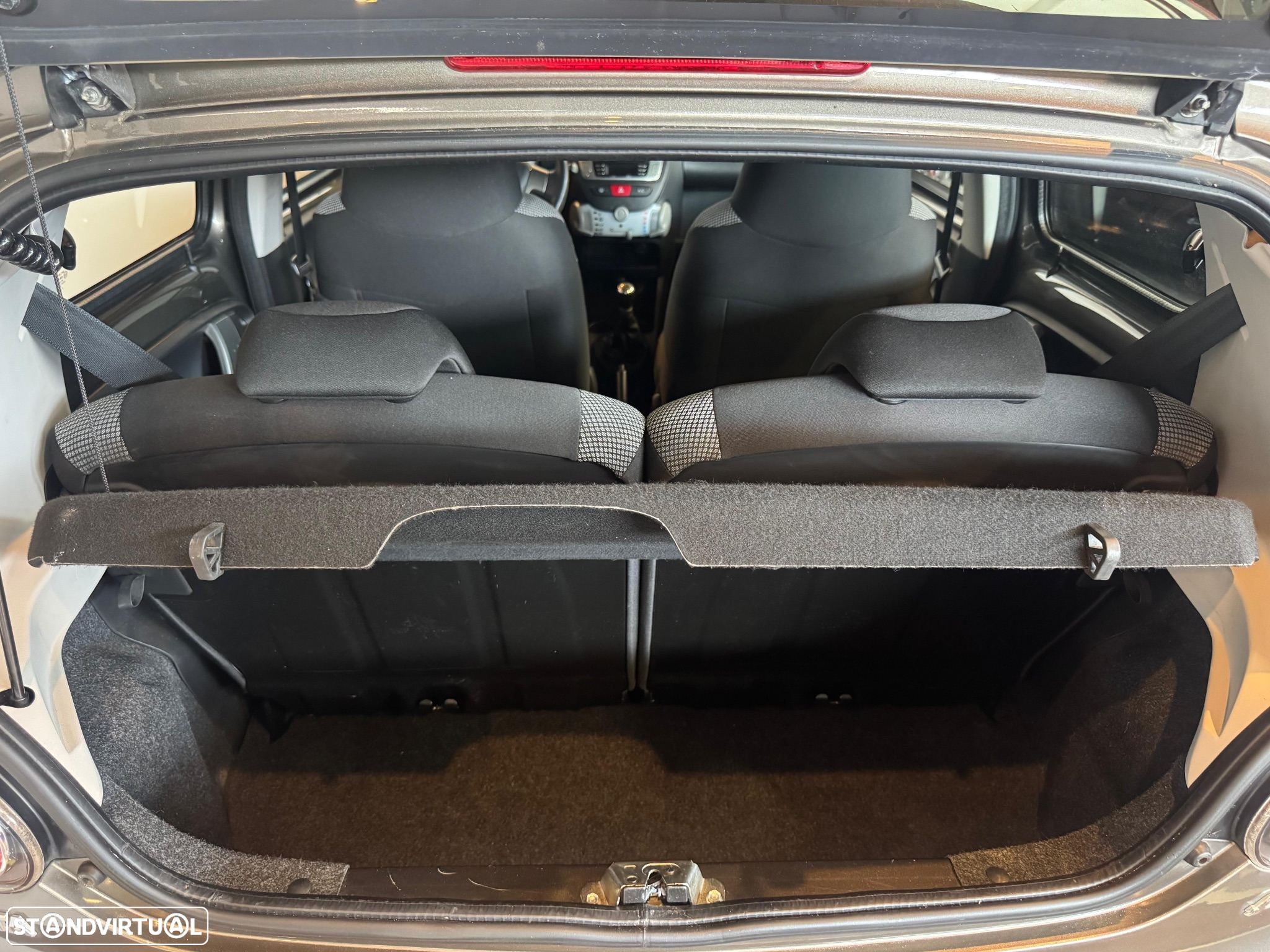 Toyota Aygo 1.0 X-Play+AC - 28
