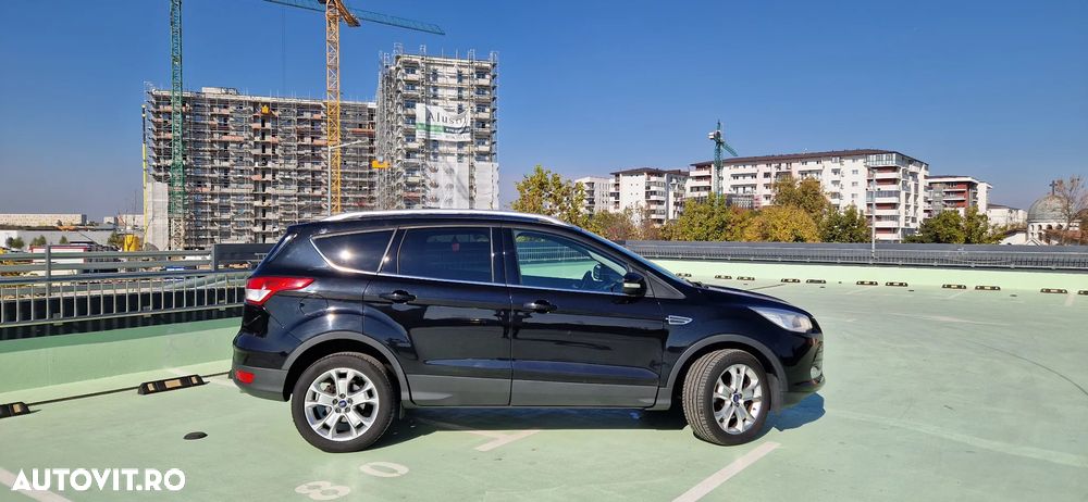Ford Kuga 2.0 TDCi 4WD Powershift Titanium - 19