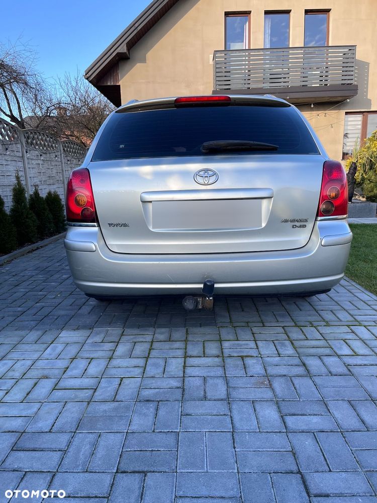 Toyota Avensis 2.0 D-4D Prestige - 7