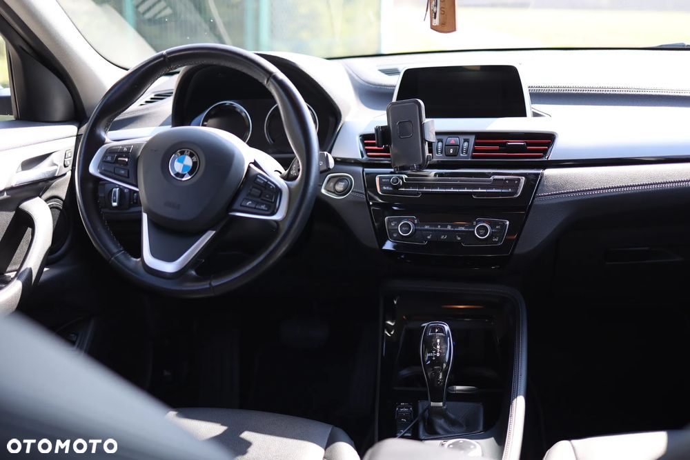 BMW X2 xDrive18d - 13