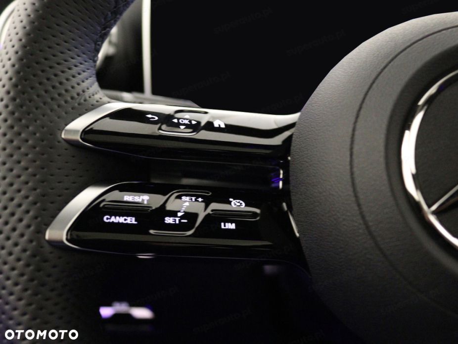 Mercedes-Benz GLC 220 d mHEV 4-Matic AMG Line - 13