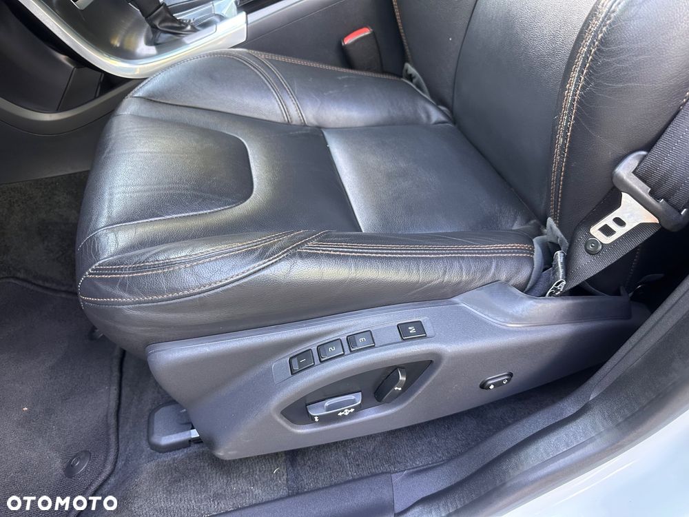 Volvo XC 60 D4 Drive-E Summum - 15