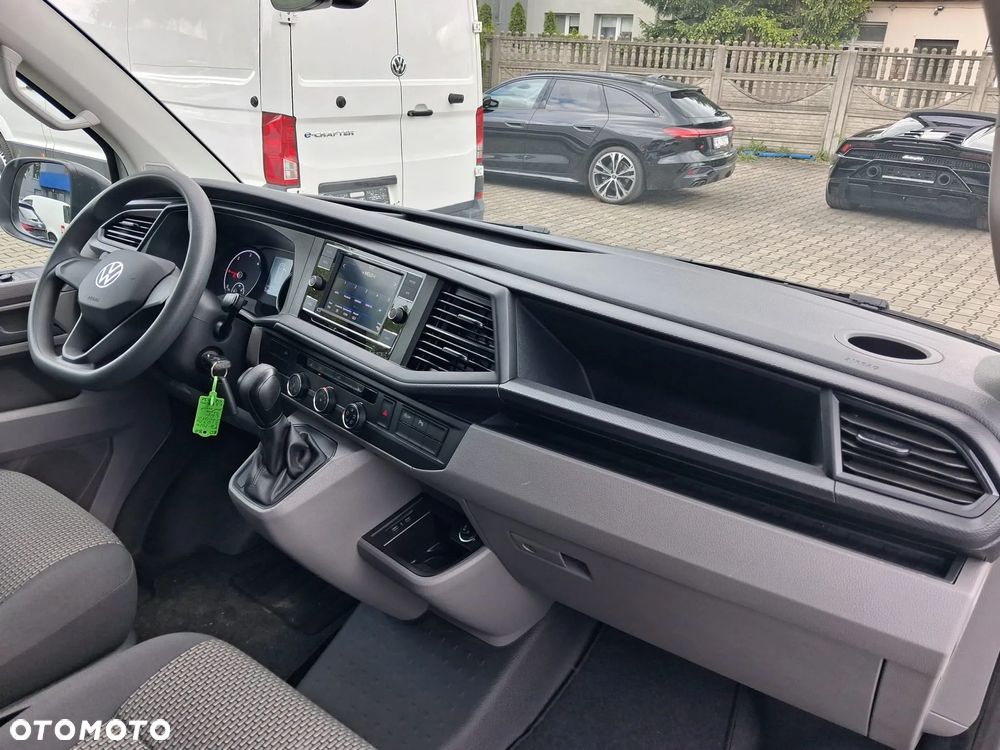 Volkswagen Transporter T6 - 11
