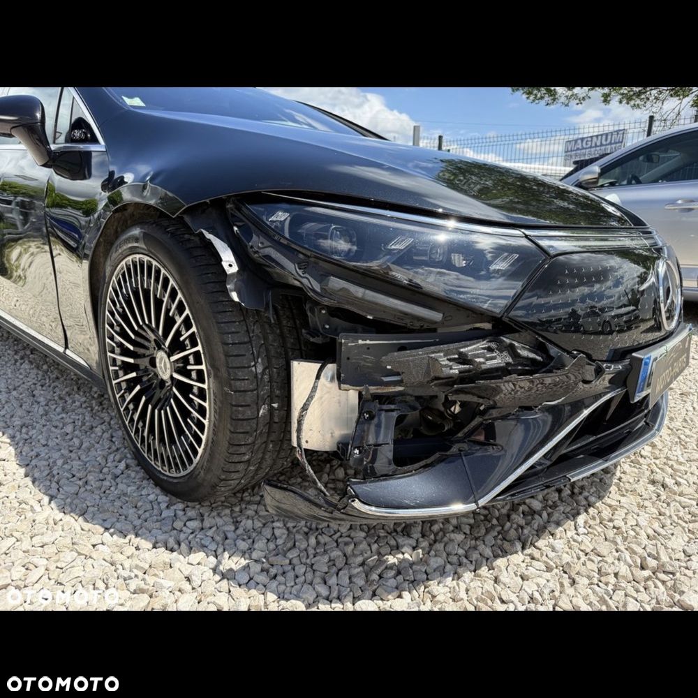 Mercedes-Benz EQS 450+ AMG Line - 26