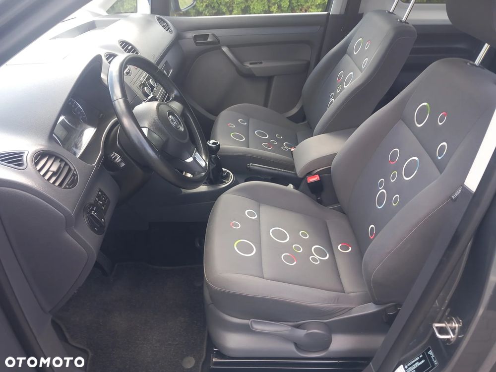 Volkswagen Caddy - 9