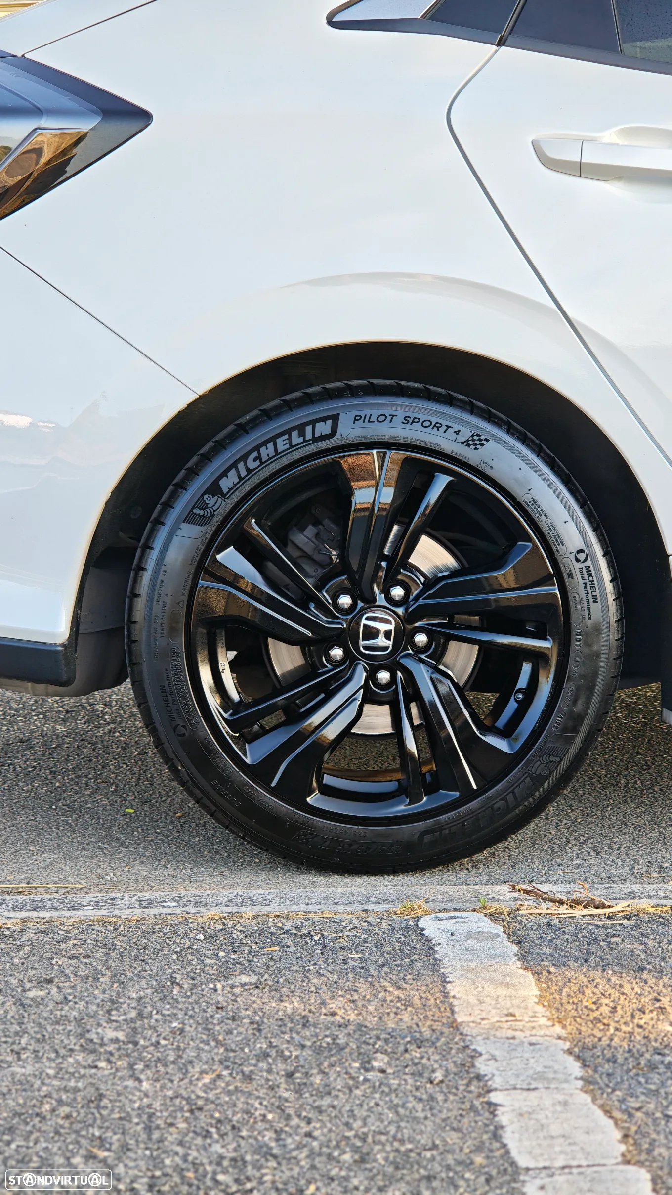 Honda Civic 1.0 i-VTEC Turbo Elegance - 10