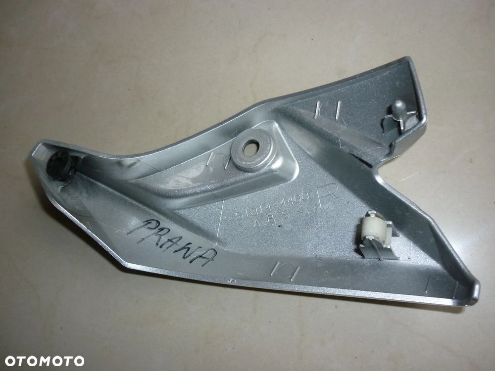 Osłona lampy Suzuki GSR 600 prawa - 4