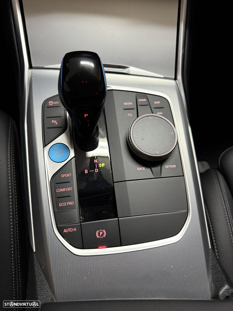 BMW i4 - 15