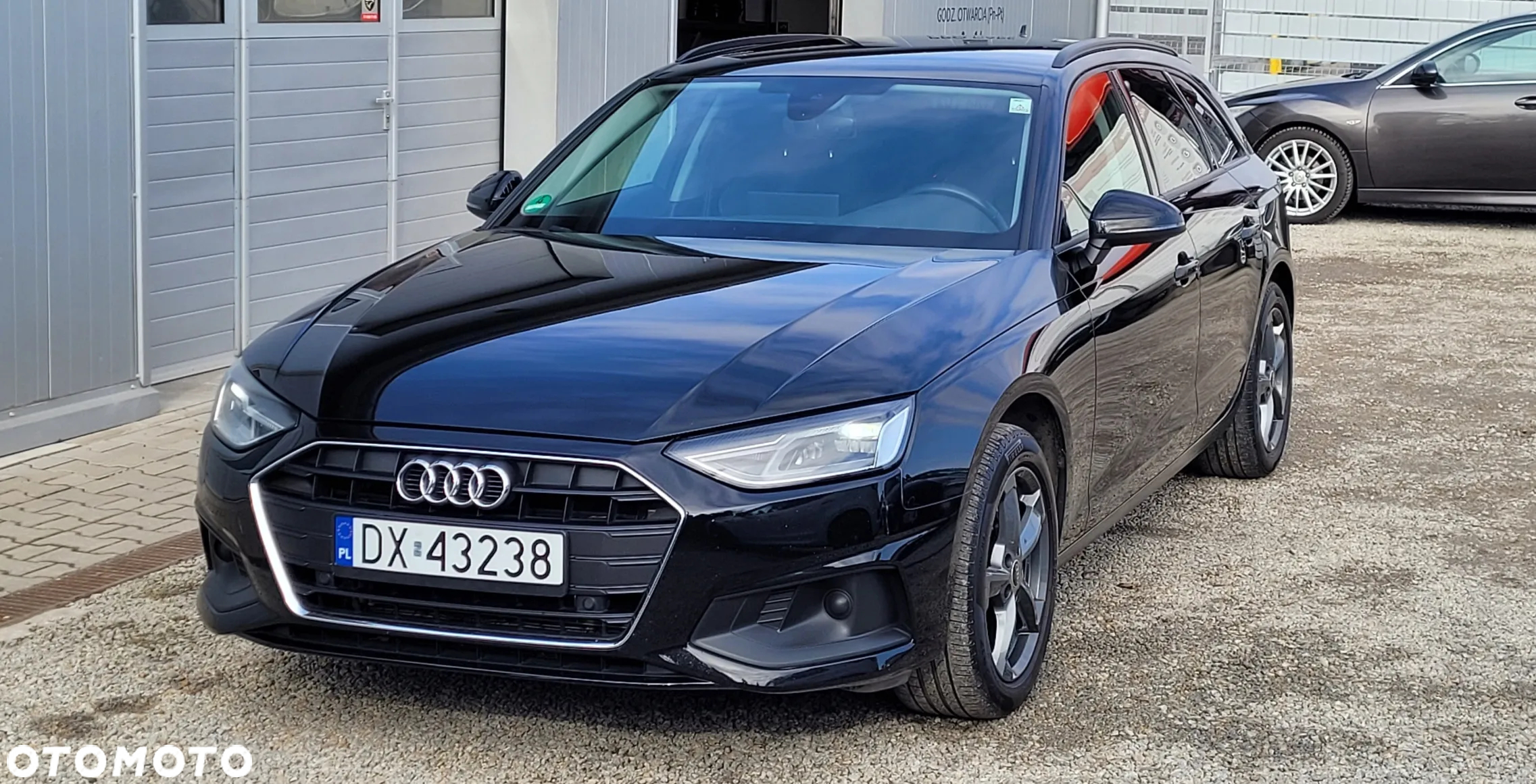 Audi A4 Avant 40 TDI quattro S tronic advanced - 4