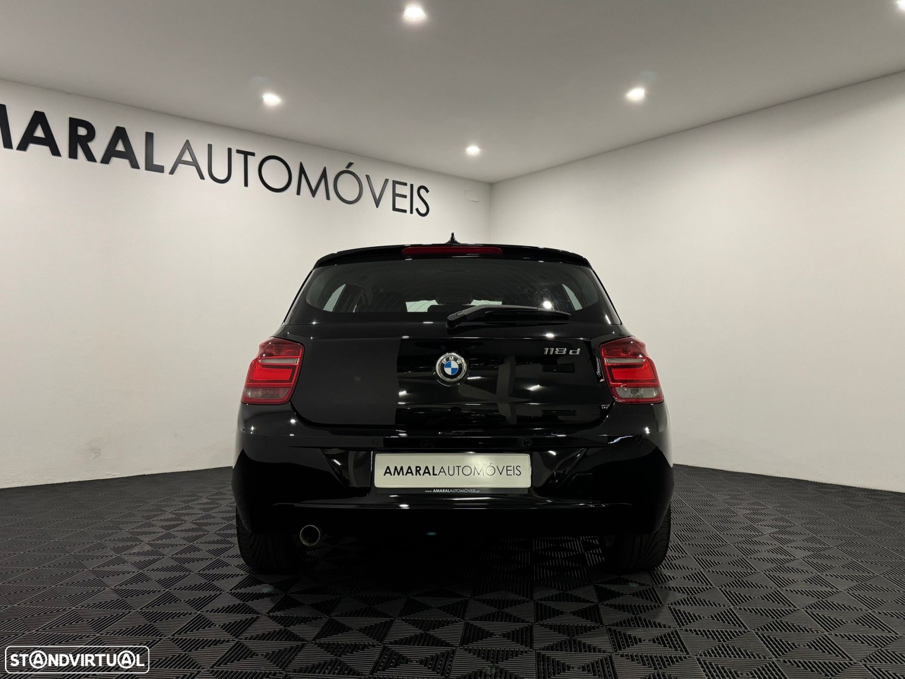 BMW 118 d Line Urban - 5