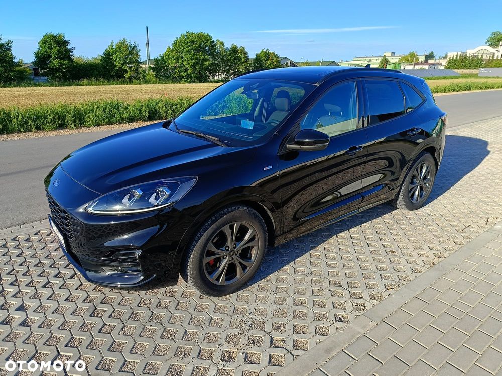 Ford Kuga - 1