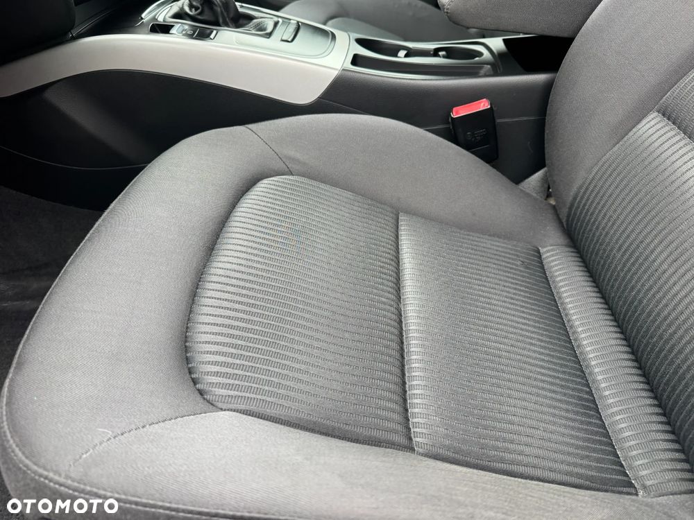 Audi A4 Avant 2.0 TDI 120g DPF Attraction - 24