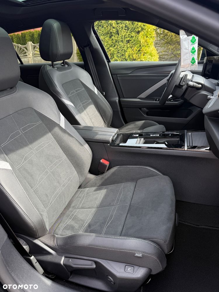 Opel Astra 1.2 Turbo Automatik GS Line - 23