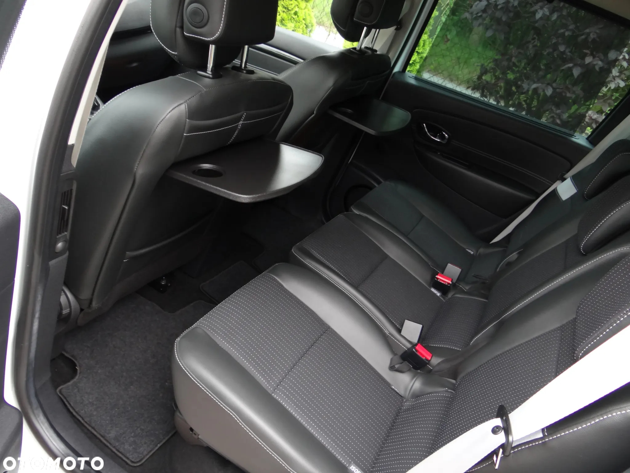 Renault Scenic dCi 110 EDC Bose Edition - 39