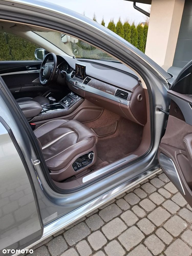 Audi A8 - 9