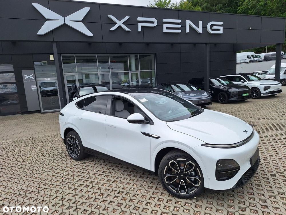 XPeng G6 - 1