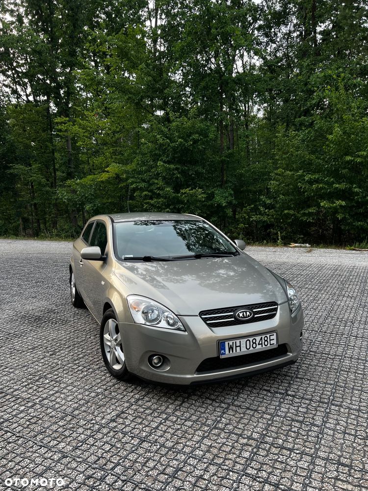 Kia Ceed - 2