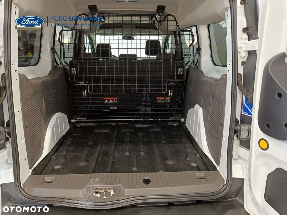Ford Transit Connect - 8