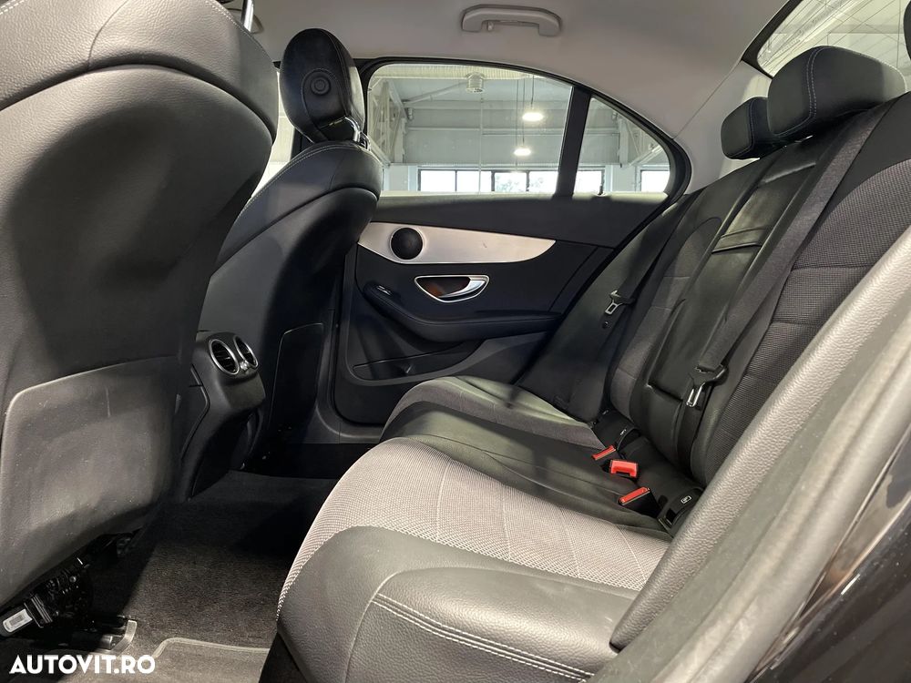 Mercedes-Benz C 180 d 9G-TRONIC - 12