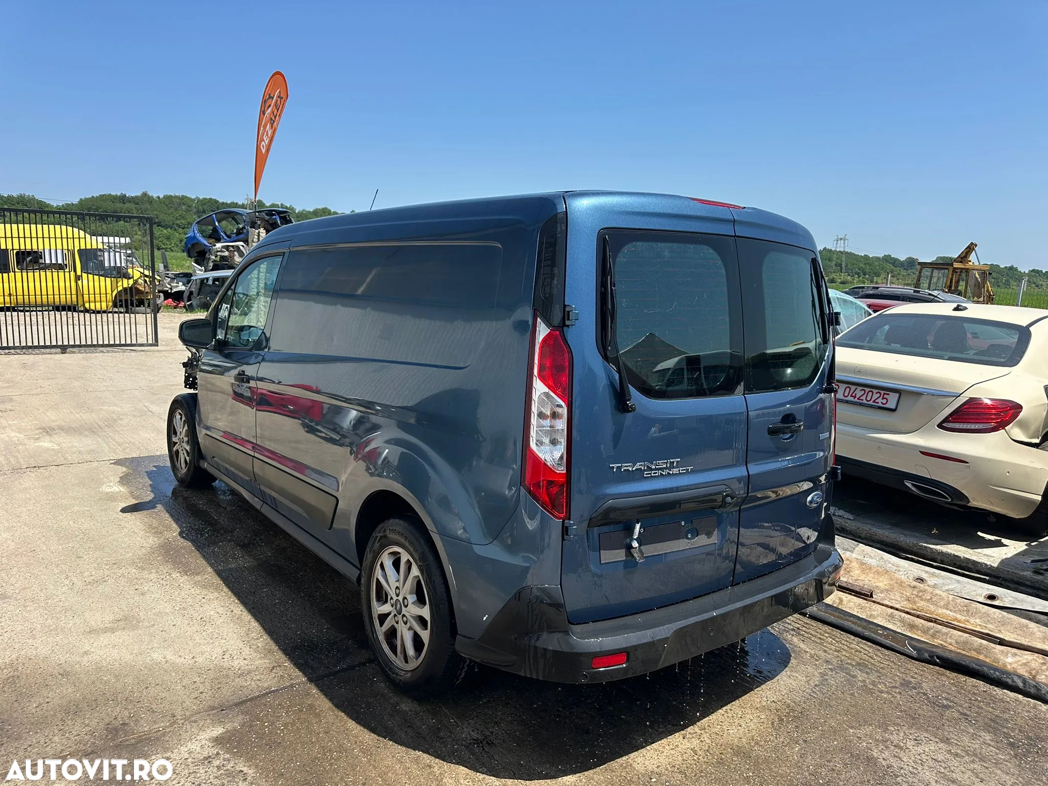 Dezmembrari Ford Transit Connect / 1.5tdci / 2020 - 2
