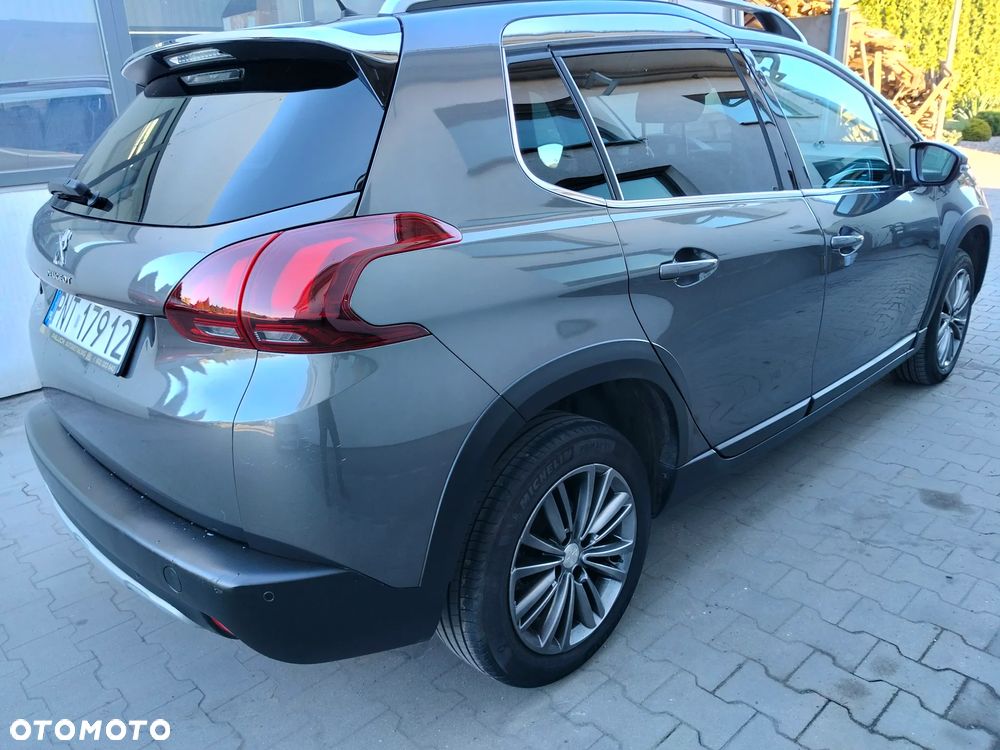 Peugeot 2008 PureTech 110 Stop&Start Allure - 13