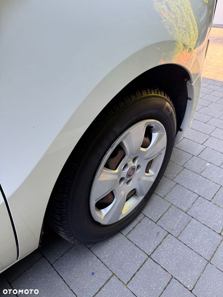 Fiat Doblo - 29