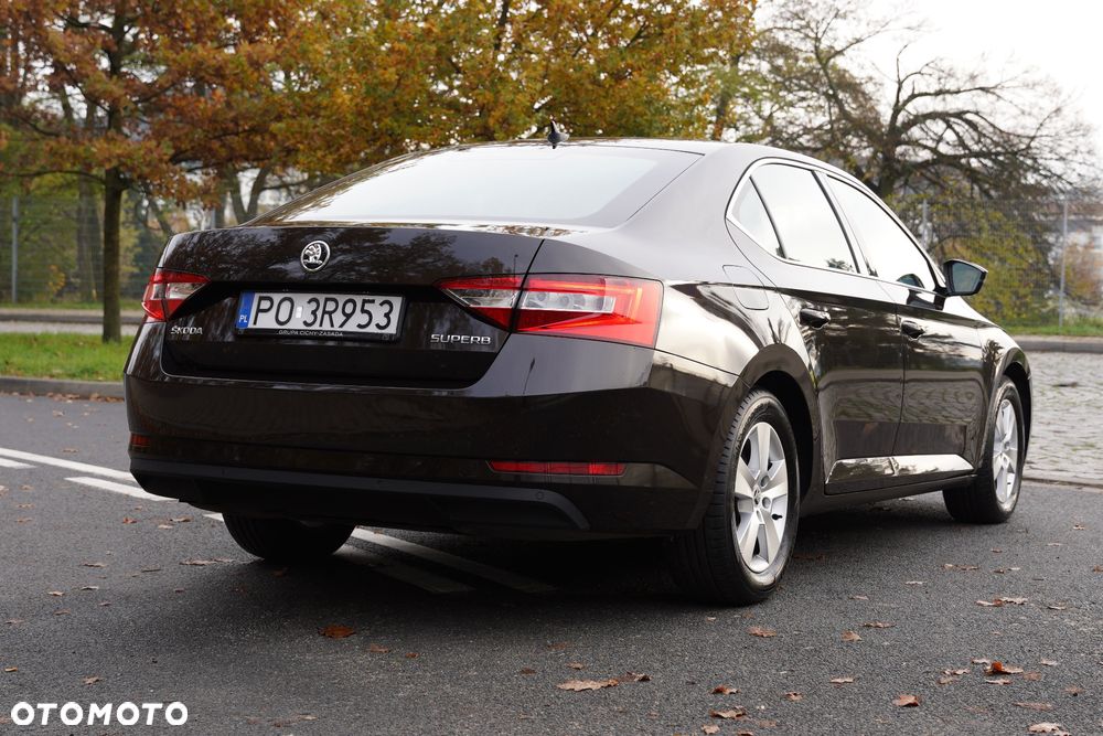 Skoda Superb 1.8 TSI Ambition - 6