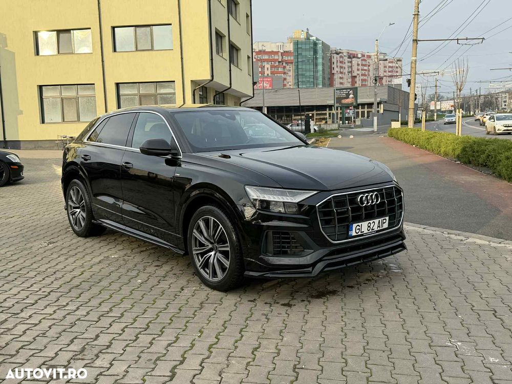 Audi Q8 3.0 55 TFSI e quattro Tiptronic - 1