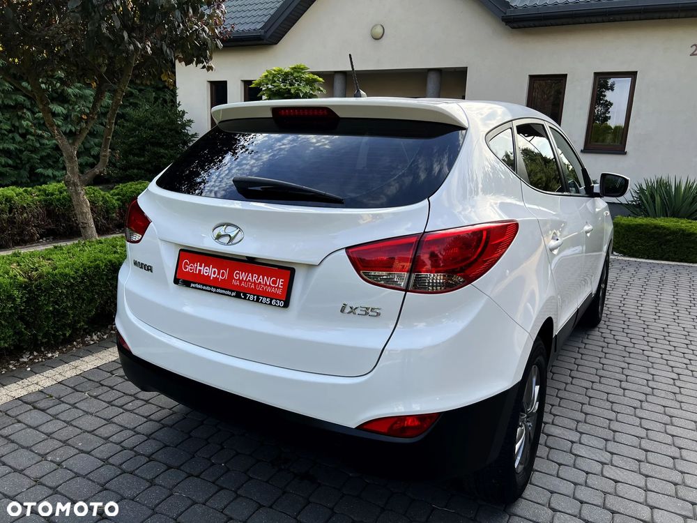 Hyundai ix35 1.6 2WD Fifa World Cup Edition - 3