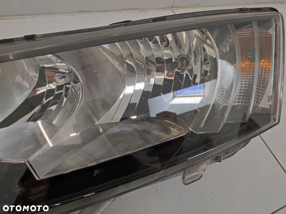 lampa reflektor lewy lewa przód eu skoda octavia iii 3 - 6