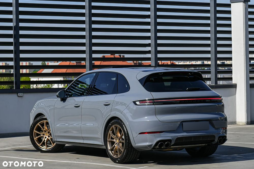 Porsche Cayenne Tiptronic S - 5
