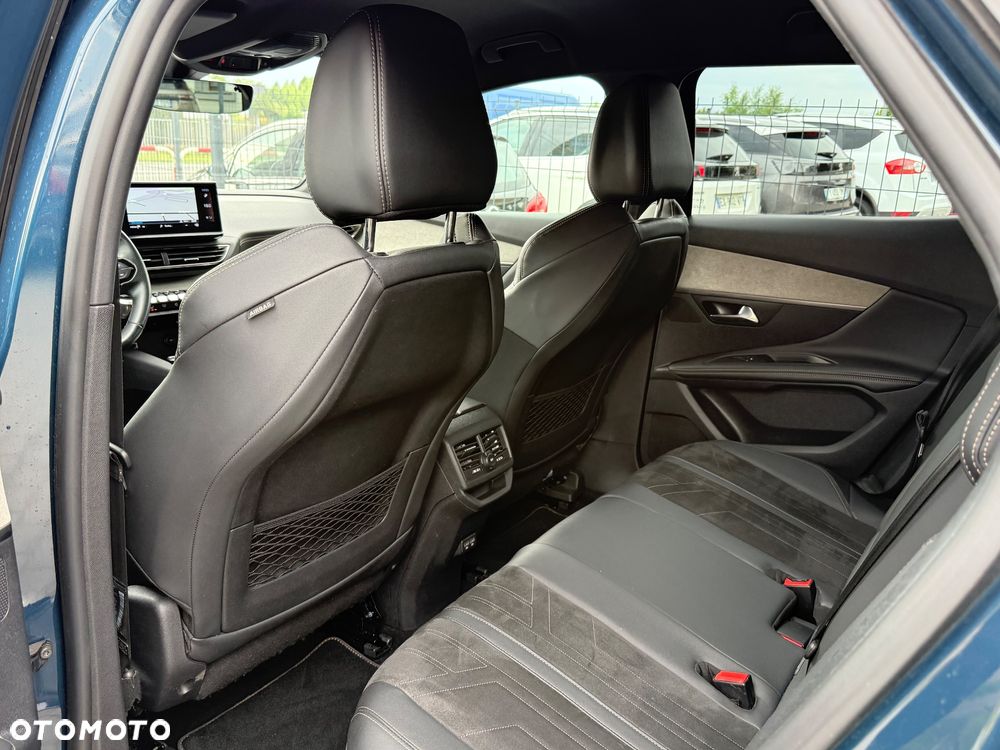 Peugeot 3008 1.5 BlueHDi GT S&S EAT8 - 26